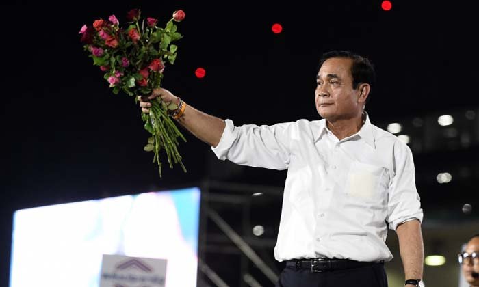 เป็นนักการเมืองเต็มตัว! “พล.อ.ประยุทธ์” จ่อนั่งหัวหน้าพรรคพลังประชารัฐ