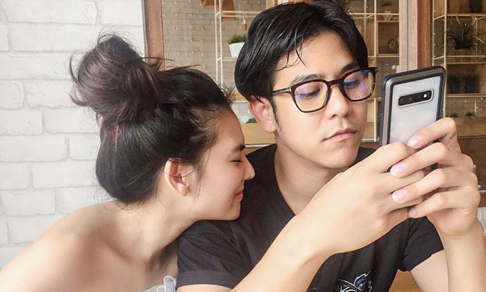 "ดาว พิมพ์ทอง" ถูกแขวะแรง "ขี้อวด" โชว์หวาน "พอร์ช" ถี่ๆ ไม่แคร์คนเหม็นความรัก