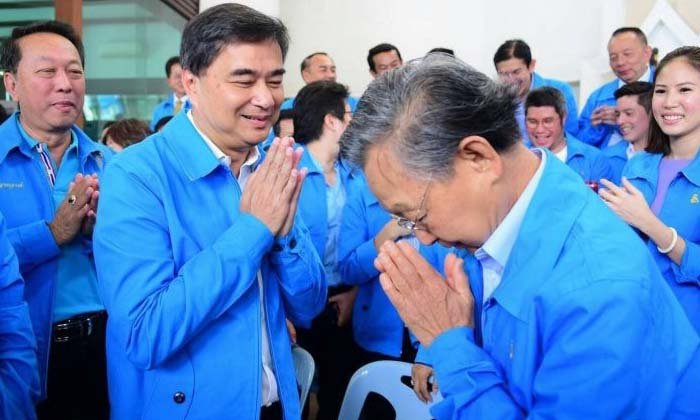 "อภิสิทธิ์" ไม่หวั่นหลุดเก้าอี้หัวหน้าพรรค - "ชวน" บอกปัดหวนคัมแบ๊ก