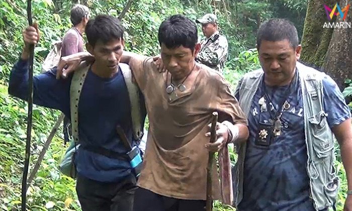 ลุงเก็บผักบนเขา โดนหมีตะปบสาหัส แต่รอดปาฏิหาริย์เพราะคำอธิษฐาน