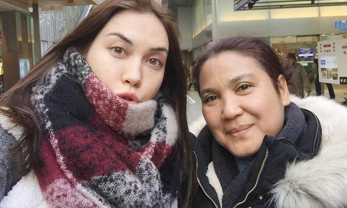 "แม่แมท ภีรนีย์" บอกให้ลูกสาวอดทน ข้ามมรสุมลูกใหญ่ไปให้ได้