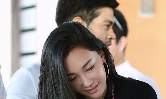 "นุ่น-ต๊อด" ควงคู่ทำบุญทอดกฐินที่เชียงราย ภาพคู่ไม่ธรรมดาอีกแล้ว