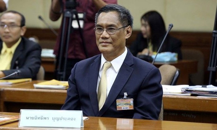 ประธาน กกต.แจงเหตุผลแบ่งเขตเลือกตั้งล่าช้า เพราะต้องผ่าตัดตา