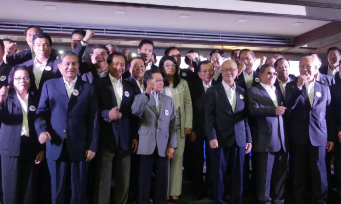 ฉาวอีกแล้ว! สมาชิกพรรคเพื่อไทยถึงขั้นใช้กำลัง ปมเหตุแย่งพื้นที่ลงเลือกตั้ง