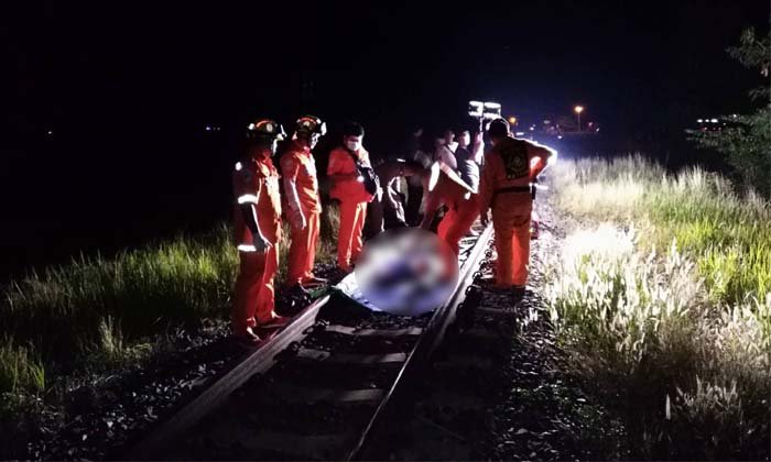 หนุ่มนิรนามถูกรถไฟชนดับคาราง ตำรวจเร่งลงพื้นที่สืบหาสาเหตุ