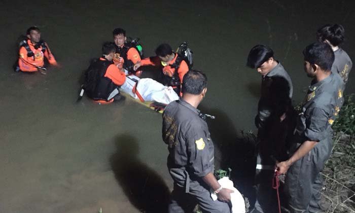 สลดอีกศพวันเด็ก! หนุ่มน้อยวัย 13 ปีหนีพ่อลงเล่นน้ำกับเพื่อน-ถูกกระแสน้ำพลัดจมดับคาบึง