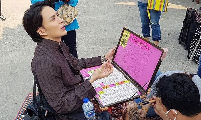 "แทค ภรัณยู" เครียดยิ่งกว่าท่องบท หาซื้อลอตเตอรี่จากเลขใกล้ตัว