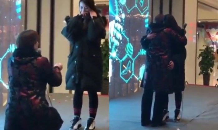 ไม่ให้หลุดมือ ว่าที่สะใภ้ดีจนแม่ยอมใจ คุกเข่า “ขอแต่งงาน” แทนลูกชายเป็นทหาร