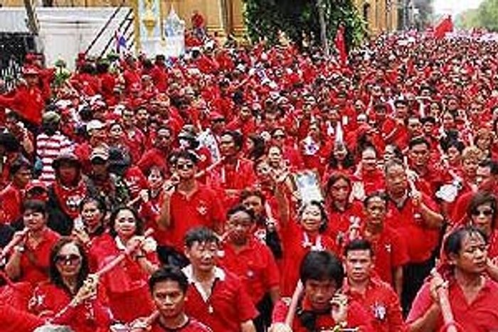 พีระพันธุ์ ปัดยื้ดฎีกาเสื้อแดง