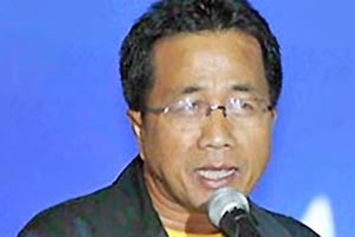 การเมืองใหม่ เชื่อ พ.ย.นี้ เสื้อแดงทุ่มสุดตัวให้ยุบสภา