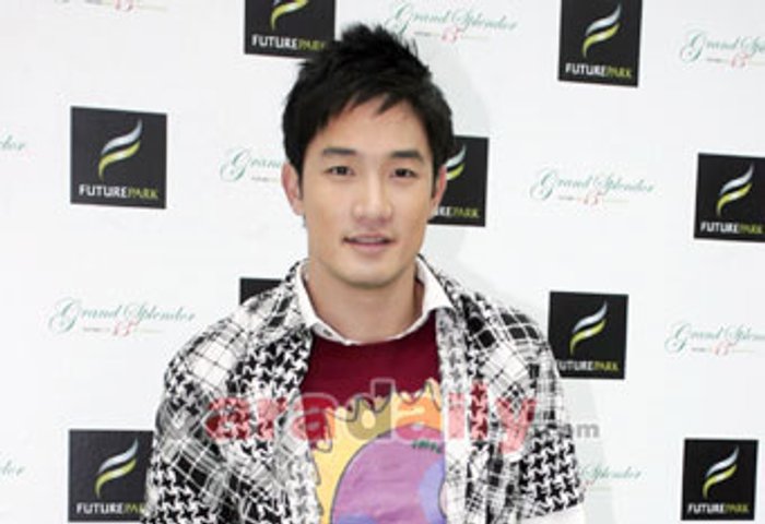 อ้วน รังสิต จิตตก ข่าวมือที่ 3 ซี-เอมี่