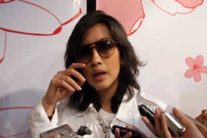 อ้อม สุนิสาสละทางโลกโกนผมบวชชี 1 เดือน