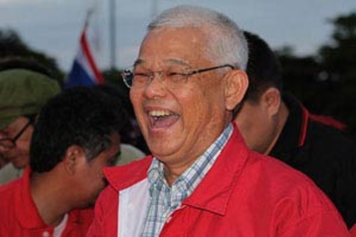 ล่าชื่อถอดถอน สุนัย