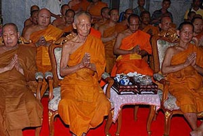 เจ้าวัดโสธรฯเจอดี รับตำแหน่งวันแรก