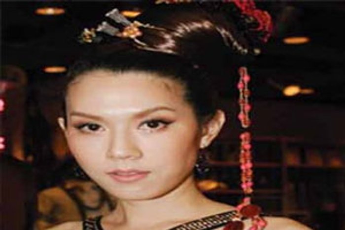 หมั่นดูแลตัวเอง เมย์ หวั่นเจอซีสต์ที่รังไข่