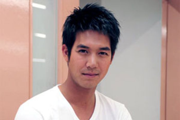 เวียร์ ไม่เชื่อดวงเลิก แพน ถูกทักรถคว่ำแต่ไม่ลบหลู่