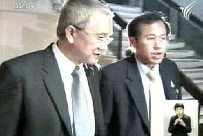 หมอตุลย์ เสนอนายกฯไม่ยุบสภา-เลือกตั้งใหม่ต้นปี'54