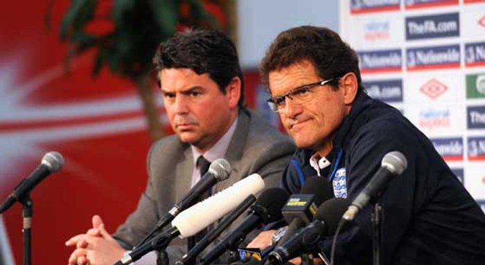 FIFAจ่อสอบกรณีแถลงข่าวของอังกฤษ-เยอรมัน