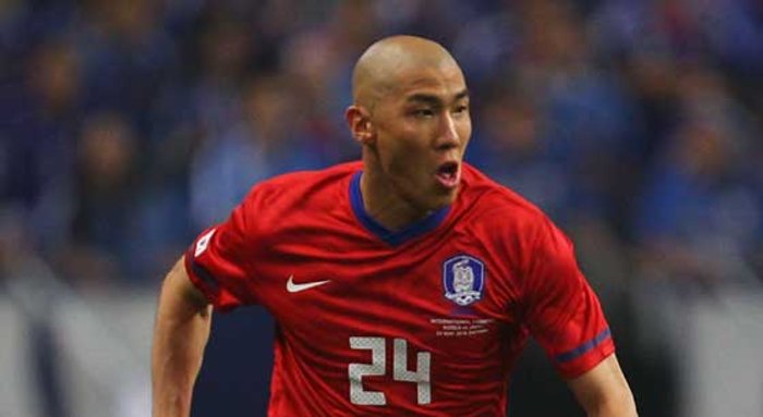 เซลติกมือไว คว้าแบ็กโสมขาวร่วมทีม