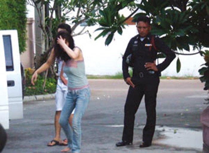 งามหน้า! พี่วินจี้นักท่องเที่ยวเกาหลีเข้าม่านรูด