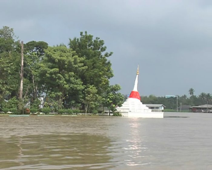 นนท์อ่วม!! เกาะเกร็ดน้ำท่วม ไทรน้อยเขตภัยพิบัิติ