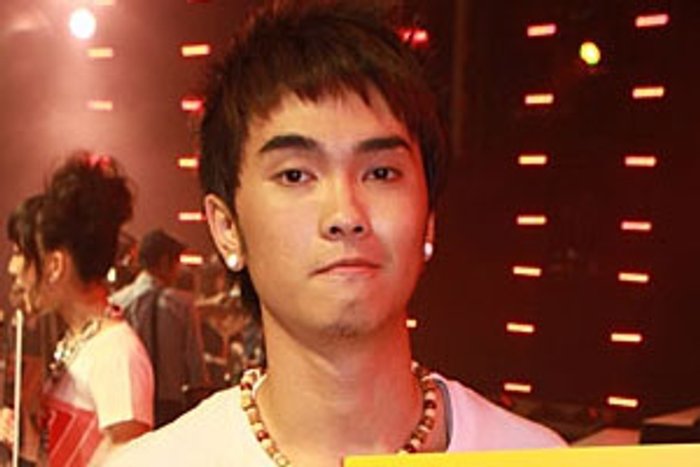 เบรก มาร์ค af7 งดขึ้นคอนเสิร์ตแรก
