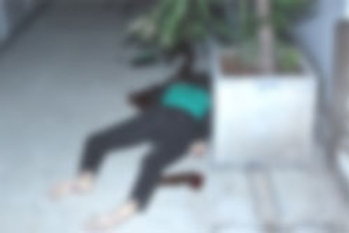 สาวเอเชีย สักมังกรบั้นท้าย ดิ่งคอนโดดับปริศนา