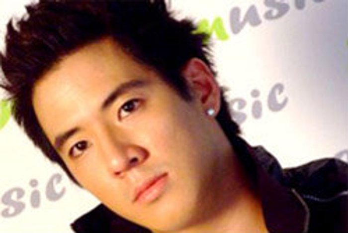 รวบ! ฮาเวิร์ด หวัง คาห้าง คดีกระทืบโจ๋ผับดัง