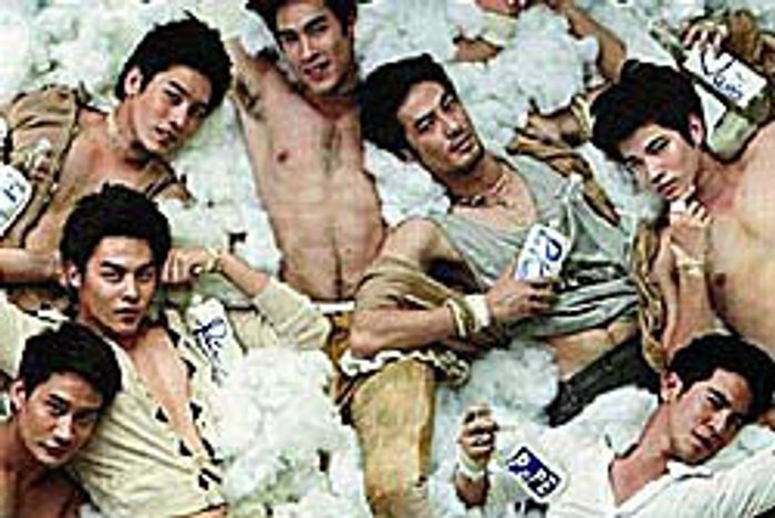 เผยโฉม 10 หนุ่มน่ากอดแห่งปี 2011