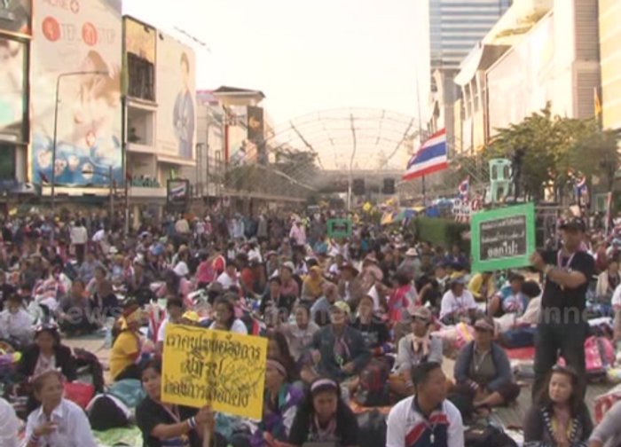 กปปส.นำมวลชนเคลื่อนที่เร็วไปสมทบคปท.