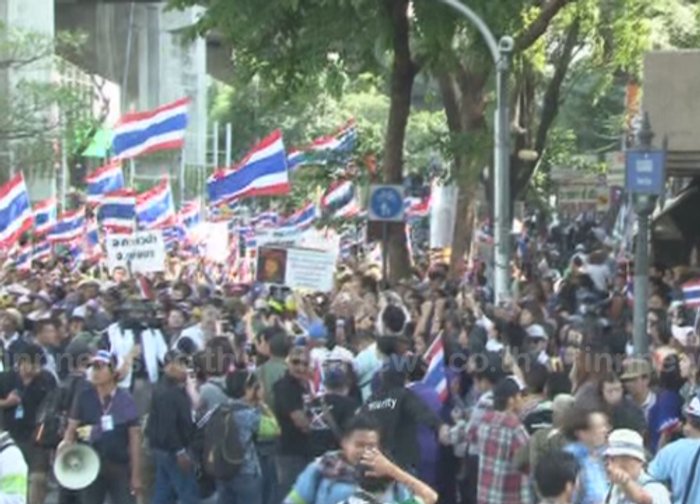 สื่อนอกเผยกทม.ประกาศพ.ร.ก.ฉุกเฉิน60วัน