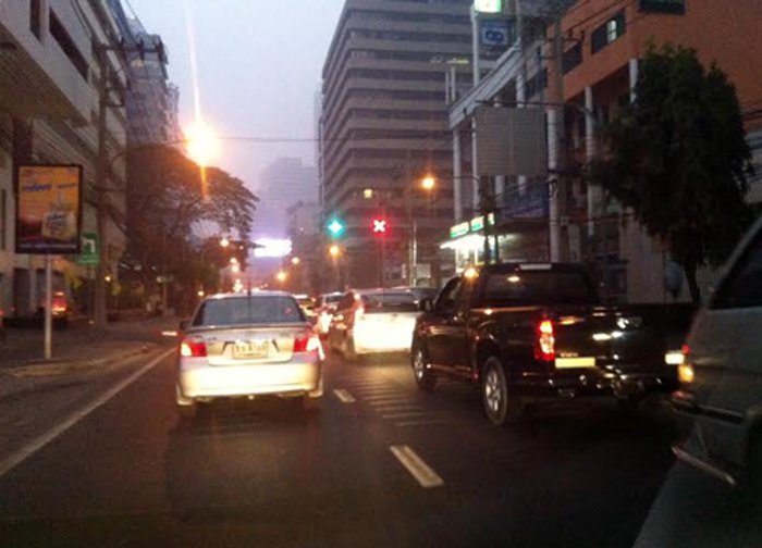 บก.จร.ตรวจสอบกปปส.เวทีอโศกยังปิดถนน