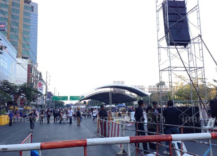 กปปส.ลาดพร้าวยังไม่มีกิจกรรมบนเวที-การ์ดเข้ม