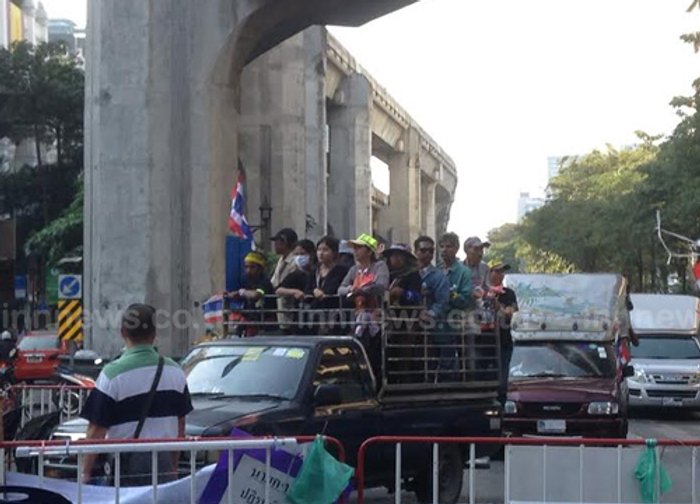 ชุมพลนำมวลชนราชประสงค์สมทบเวทีลาดพร้าว