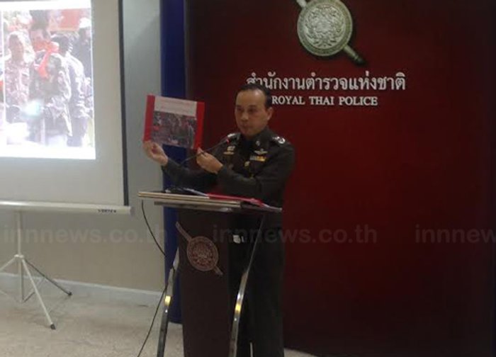 ศาลออกหมายจับมือยิงสุทิน,บึ้มอนุสาวรีย์แล้ว