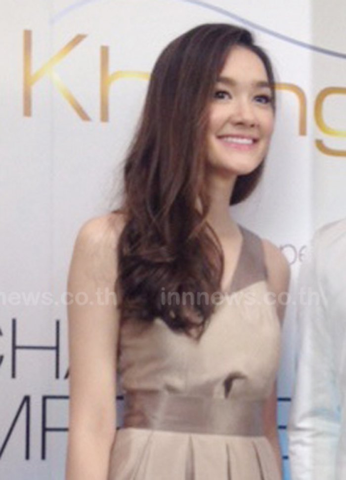เดียร์น่าไม่รู้ออกงานคู่โป๊ปแจงรับเพราะงาน