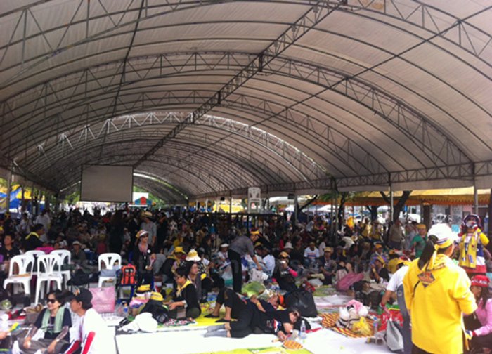 คปท.เตรียมสถานที่จัดเสวนา-ไม่เคลื่อน