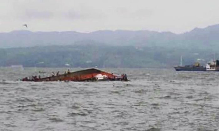 เรือเฟอร์รี่ขนผู้โดยสาร 173 คน อับปางในฟิลิปปินส์ ดับแล้ว 36 ราย