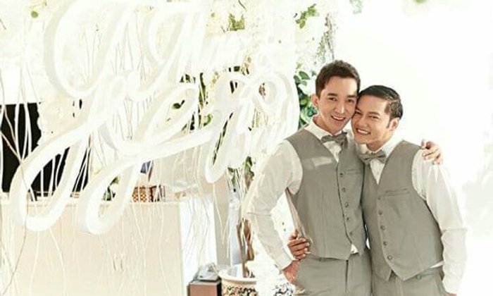 ฉลองวิวาห์เจ๊แหม่ม แฟนหนุ่ม ณ เรือนหอ 30 ล้าน