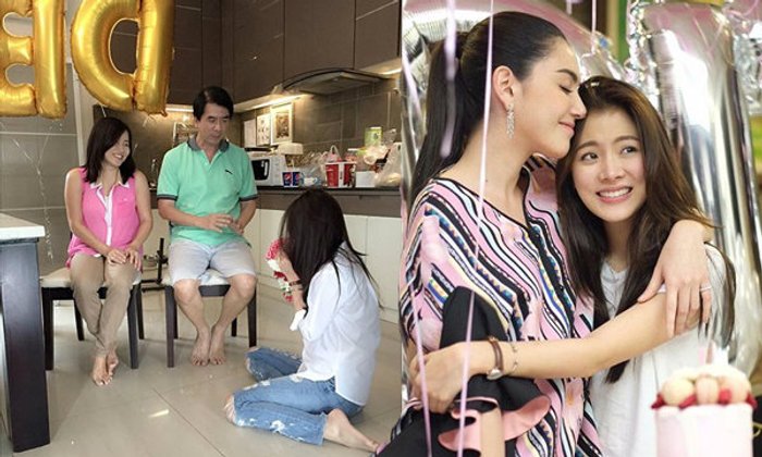 วันเกิดใบเฟิร์น พิมพ์ชนก ก้มกราบเท้าพ่อแม่ และโพสต์ซึ้งมาก