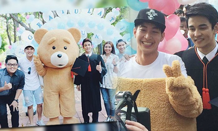โตโน่ ใส่ชุดมาสคอตหมีบุกเซอร์ไพรส์ กัน รับปริญญา