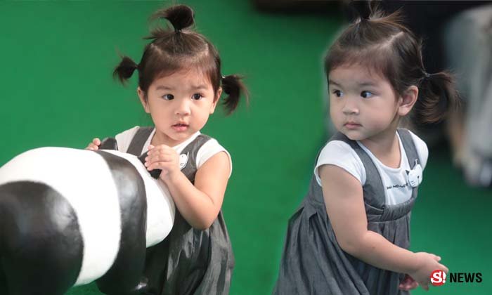 น้องมะลิ ออกงานแทน พ่อปอ สุดน่ารักใส่ชุดหมีแบ๊วๆ