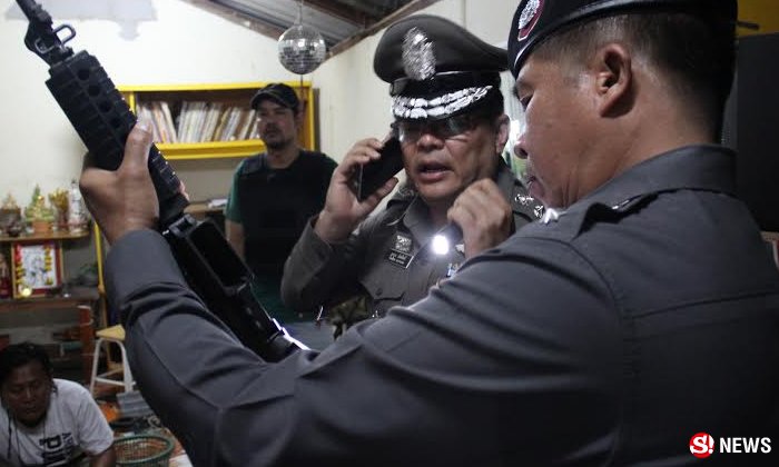 ตำรวจยิงต่อสู้พ่อค้าปืน กระสุนทะลุเสื้อเกราะสาหัส