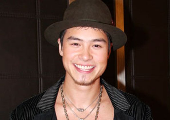 ปีเตอร์ รับแล้ว ดูใจสาวยูเครน