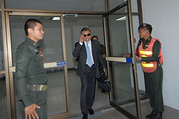 รับฟ้อง ธีรเดช กับพวกทำเรื่องขอขึ้นเงินเดือน