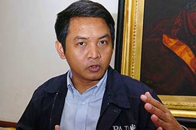 สุริยะใส แฉปฏิญญาดูไบ ล้มรัฐบาล มาร์ค