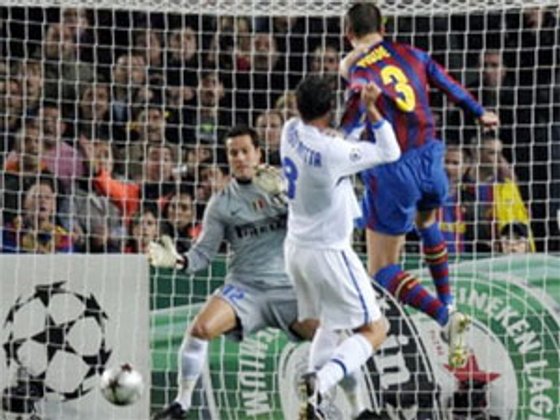 บาร์ซ่า ถล่ม งูใหญ่ 2-0 ส่วน หงส์ ตกรอบ