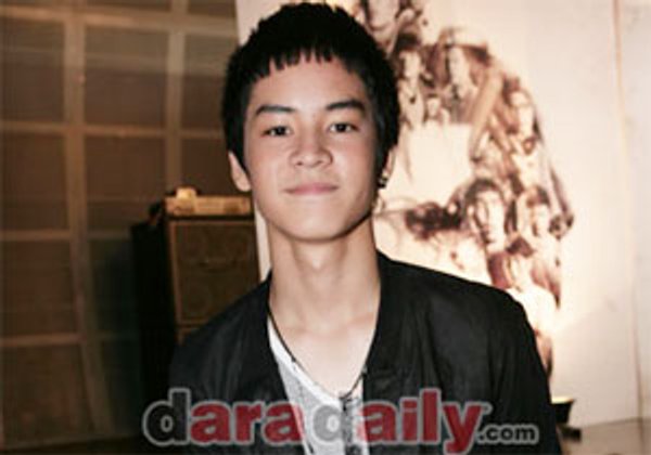 น้องเก้า มึนเปิดตัวแฟนสาว ลั่นยังเด็กไม่คิดมีรักในวัยเรียน