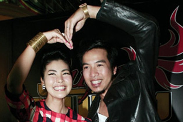 หวานคงเส้นคงวาคู่รักตัวอย่าง ก้อย-โย่ง