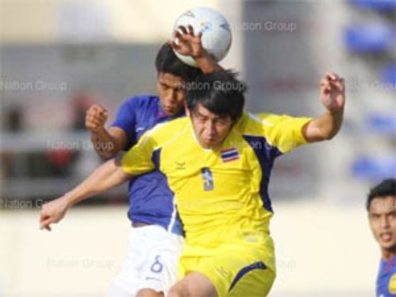 สิ้นลายแชมป์8สมัยบอลไทยพ่ายเสือเหลือง
